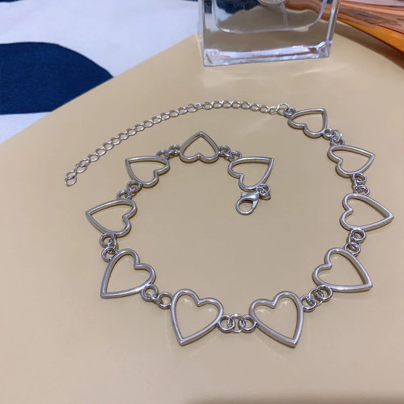 New Hollow Korean Sweet Love Heart Choker Necklace Statement Girlfriend Gift Cute Bicolor Necklace Jewelry Collier Femme 2022